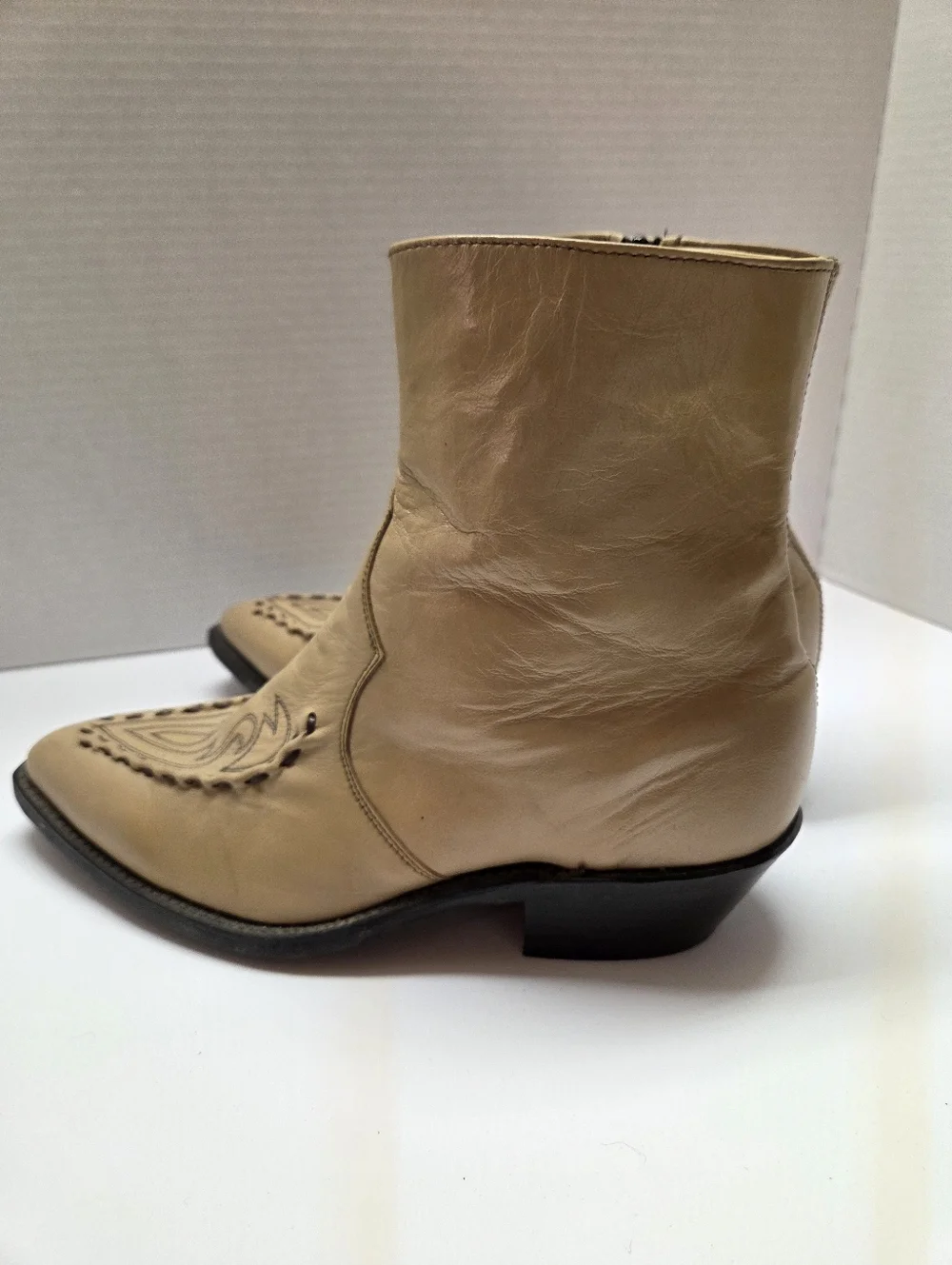 Vintage Abilene Tan Leather Cowboy Boots Men's 7.5 / Women's 9